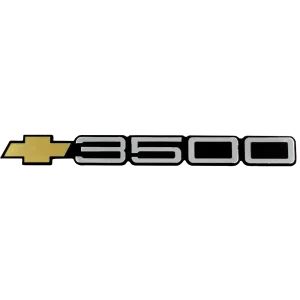 <br><strong>CHE177</strong><br/>3500 CON LOGO DE SILVERADO